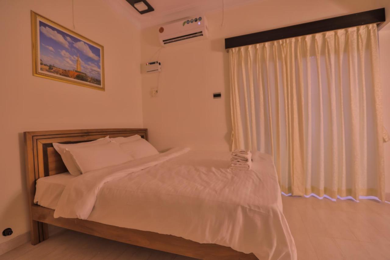 Pinnacle Blue By The Beach Calangute Exterior photo