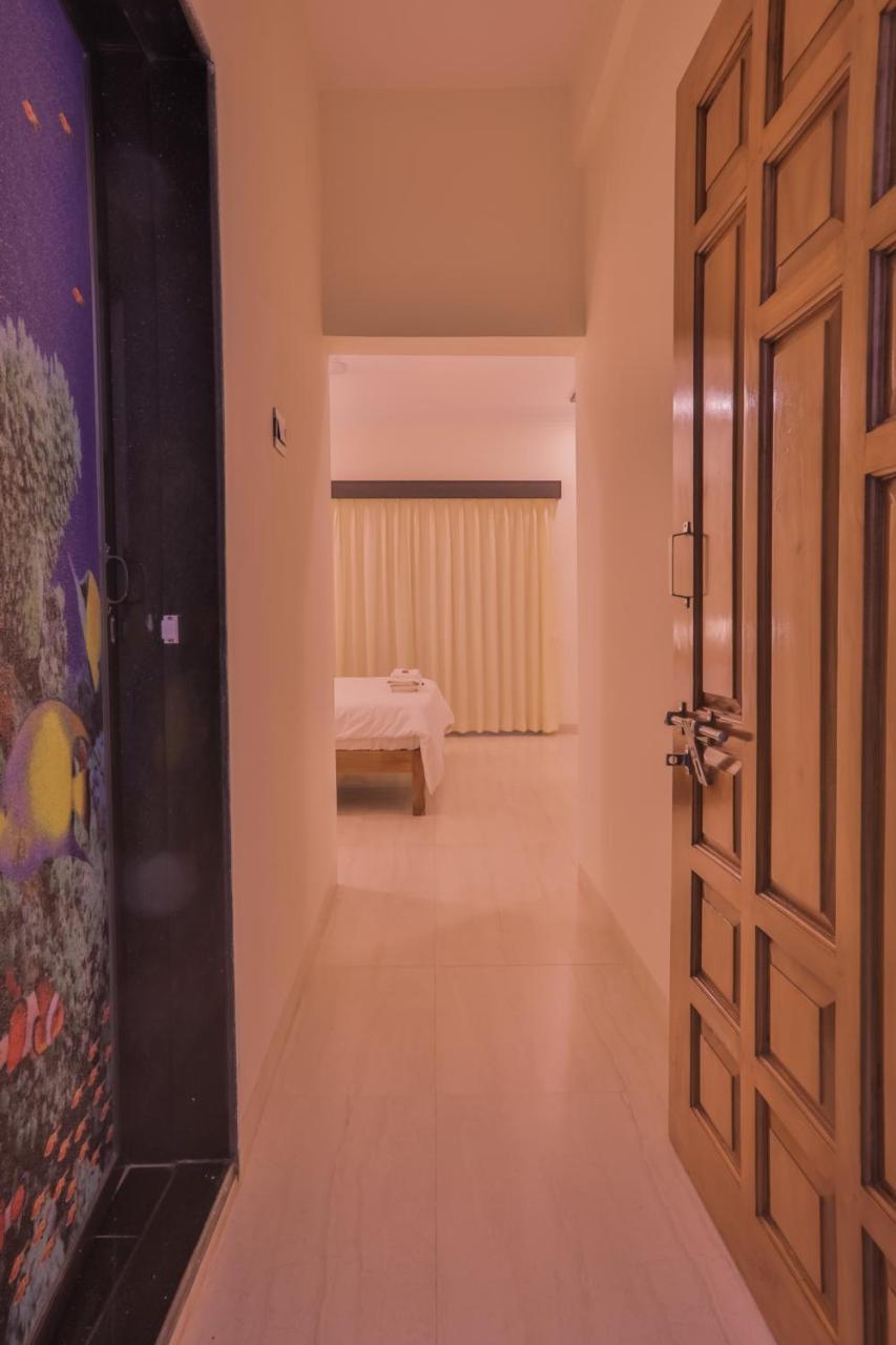 Pinnacle Blue By The Beach Calangute Exterior photo